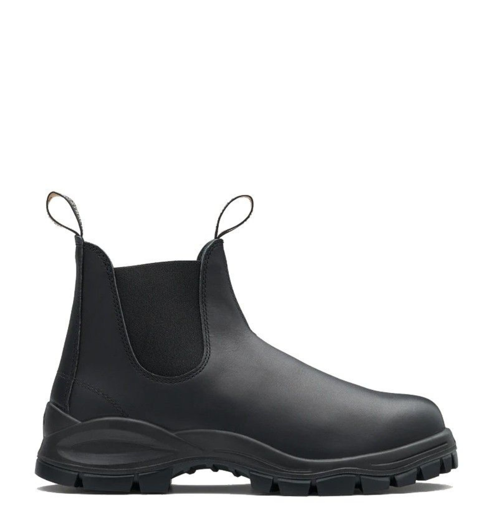 2240 - Black Boots Blundstone