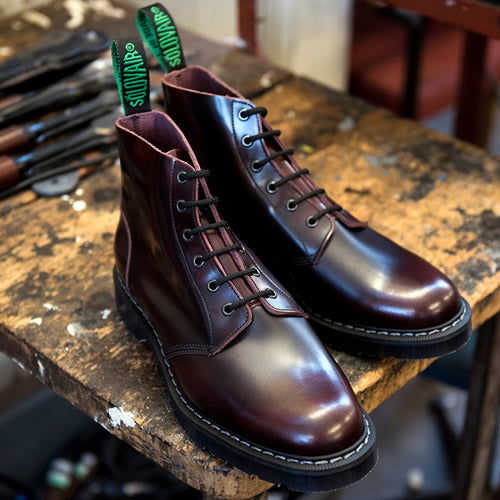 Astronaut Boot - Burgundy Rub-off
