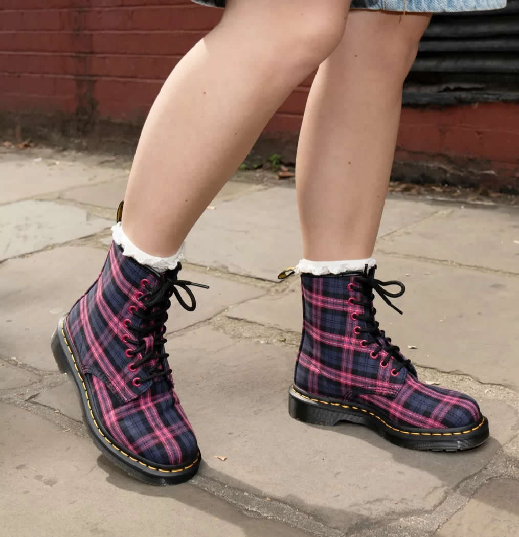 1460 Tartan - Pink Multi