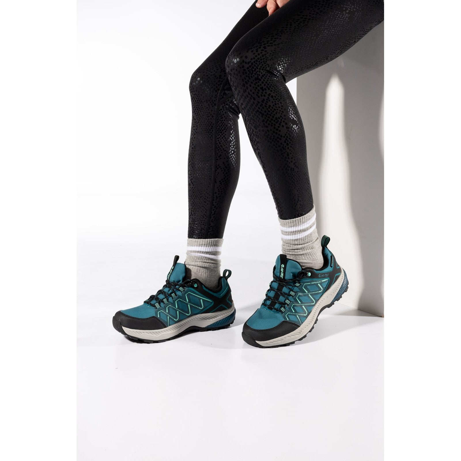 Diamonde Low WP Hiker Hi-Tec
