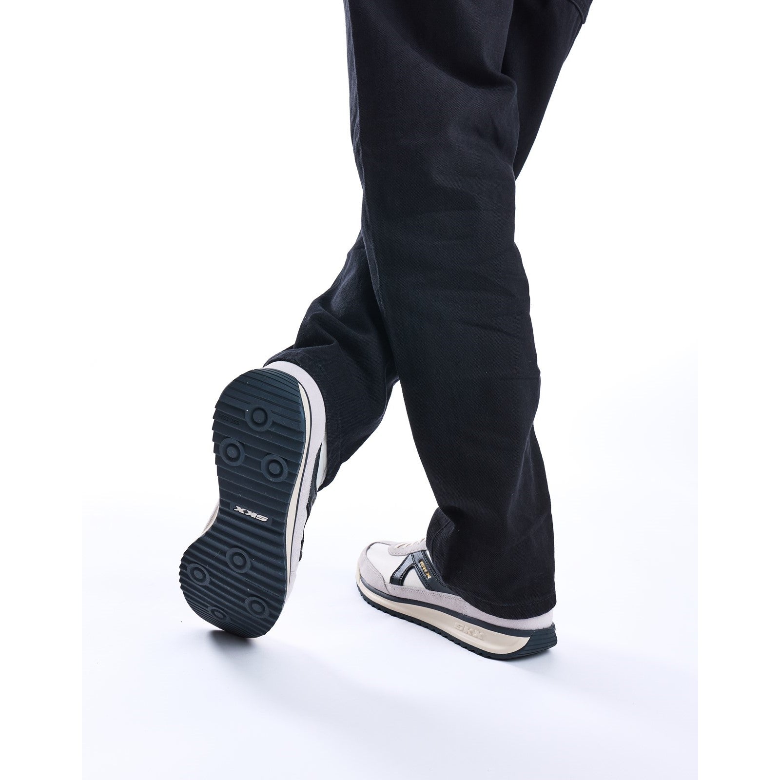 Skechers SKX 92 Spective Court Trainers Skechers
