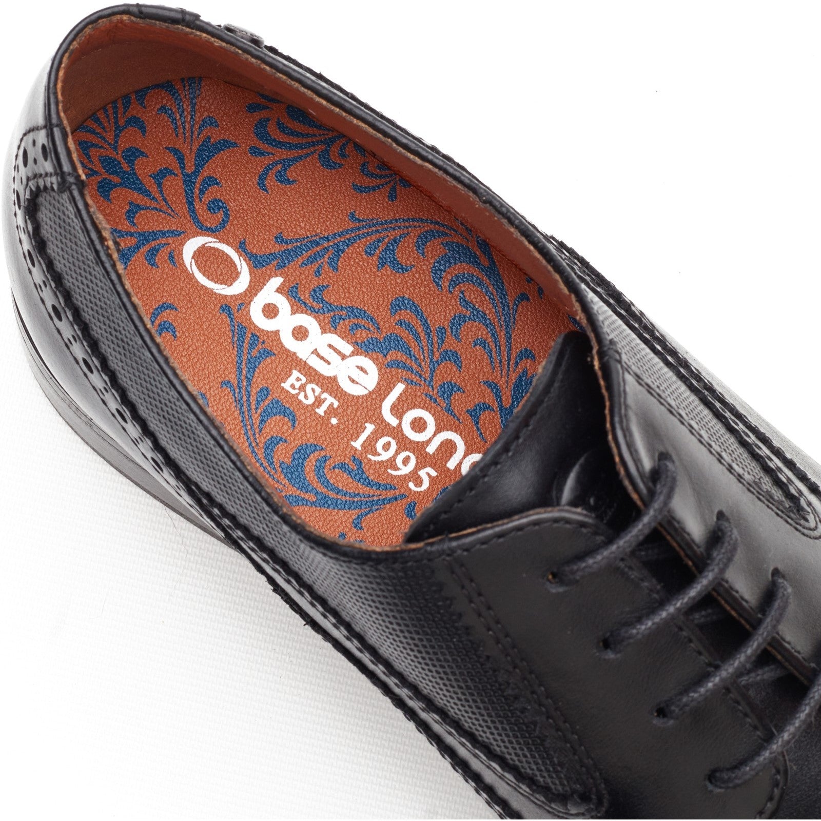 Steeple Brogue Shoe Base London