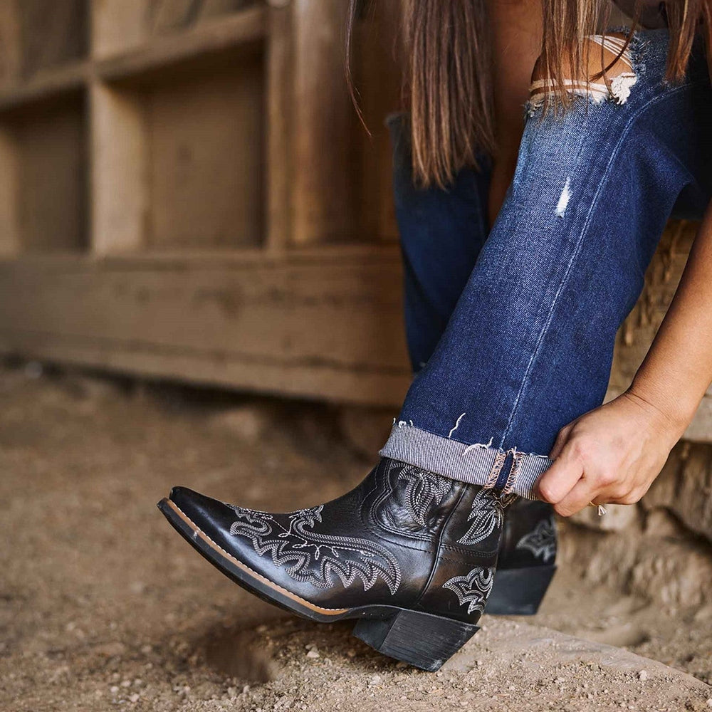 Durango Women's Shyloh Pony Boot Durango