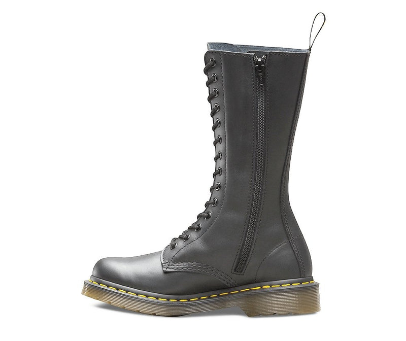 Vonda - Black Leather - The Boot Company